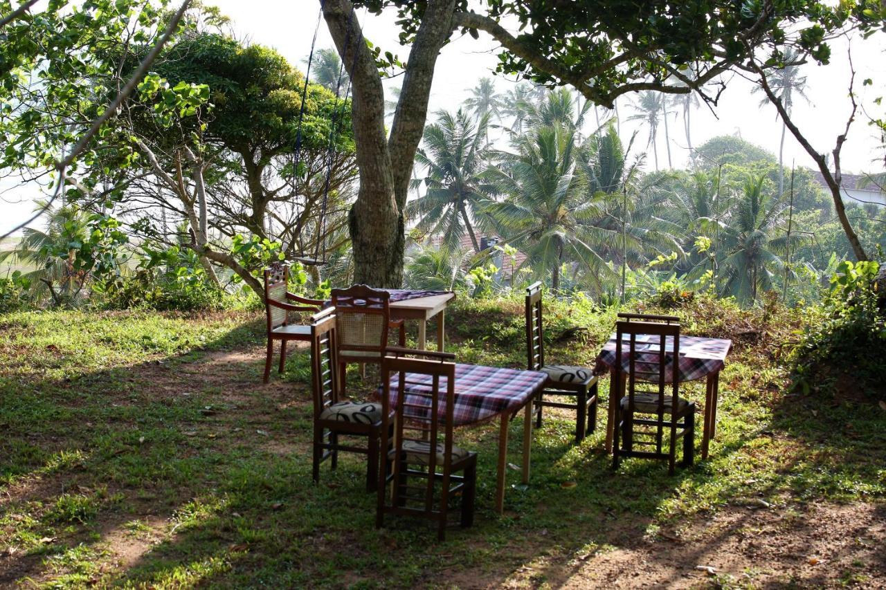 Sky Mountain Cafe With Seaview Weligama Exterior foto